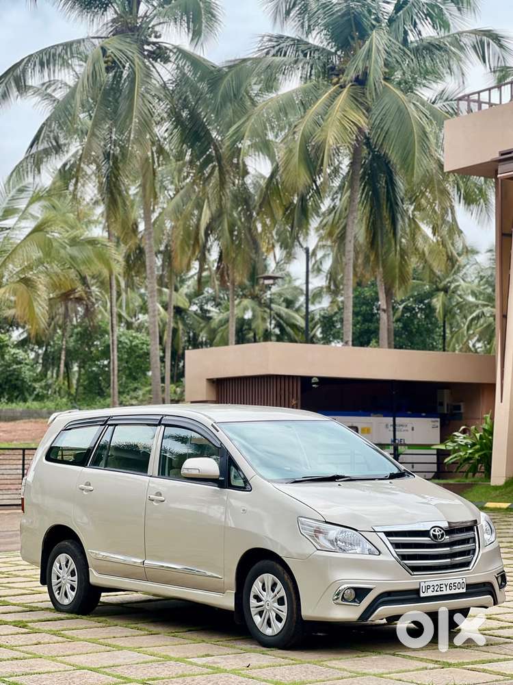 Toyota Innova 2.5 G (diesel) 8 Seater, 2013, Diesel