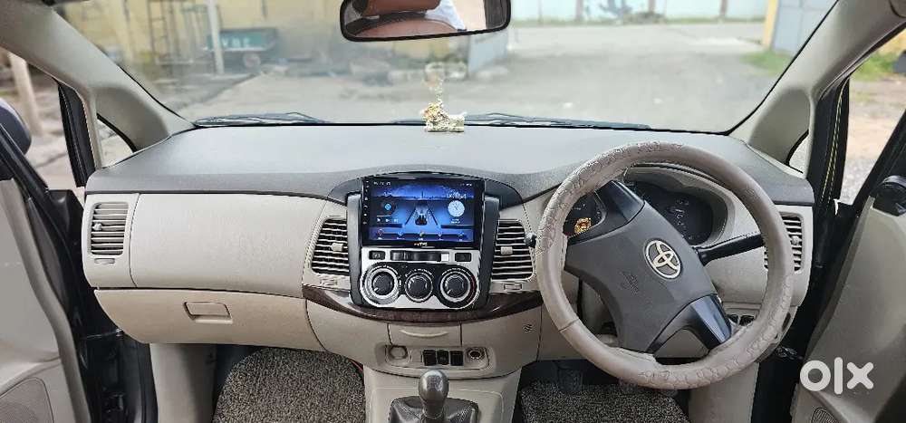 Toyota Innova 2012 Diesel 181000 Km Driven