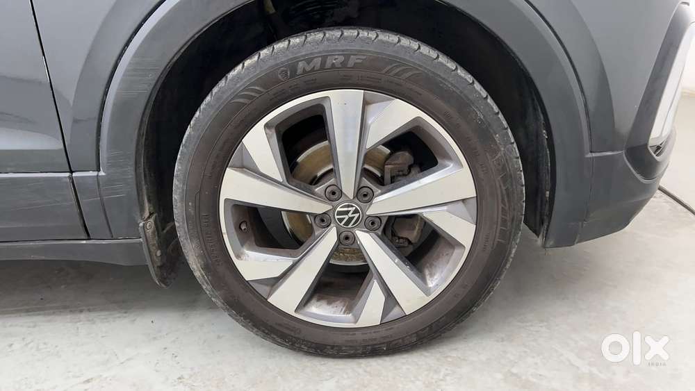 Volkswagen Taigun Topline 1.0 Tsi At (electric Seats), 2022, Petrol
