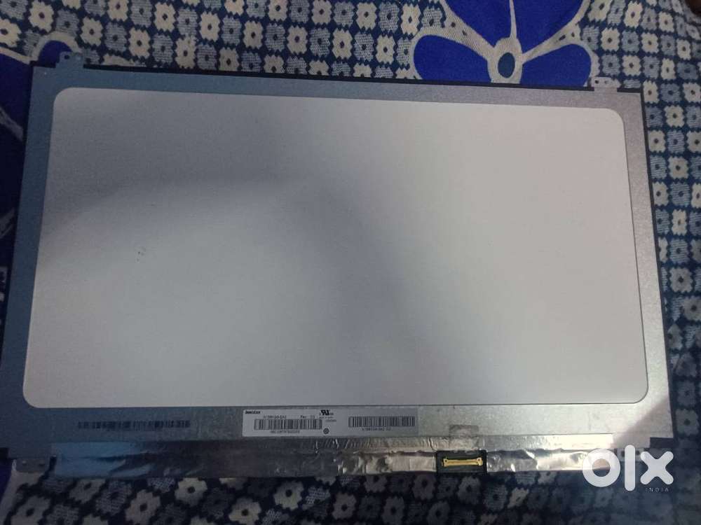 asus laptop display and 4gb ddr4 ram