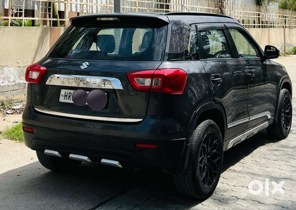 Maruti Suzuki Brezza 1.5 Vxi At Smart Hybrid, 2021, Petrol