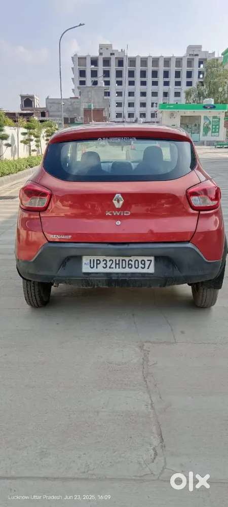 Renault Kwid 2016 Petrol Well Maintained