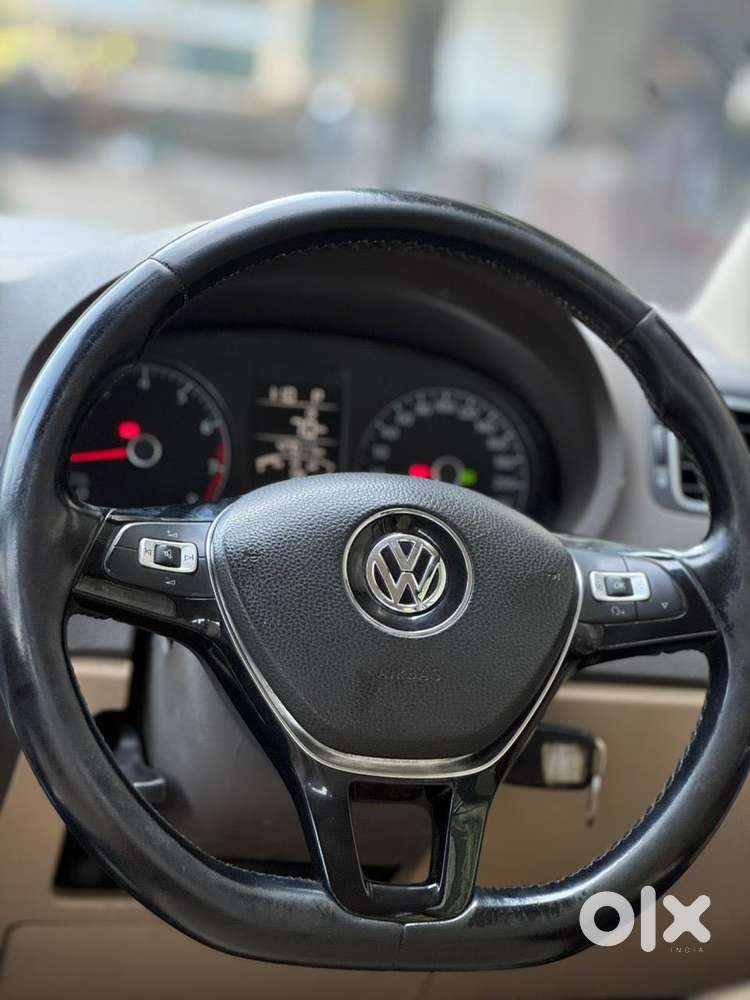 Volkswagen Vento 2010-2013 Petrol Highline At, 2017, Petrol