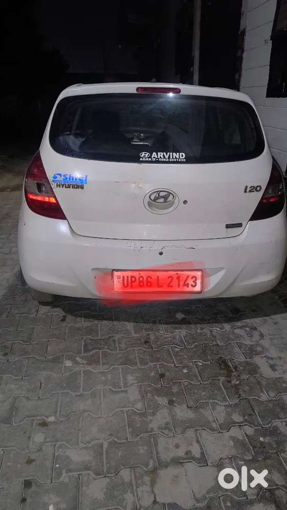 Hyundai I20 2012 Cng & Hybrids 80000 Km Driven