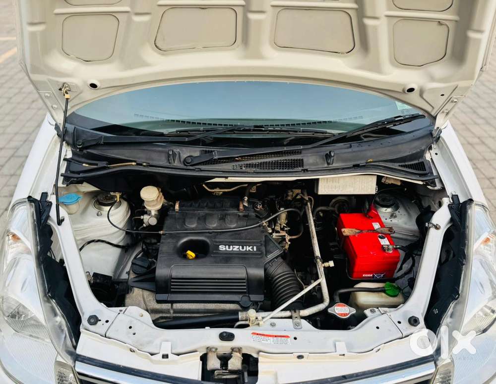 Maruti Suzuki Zen Estilo Lxi Bs Iv, 2013, Petrol