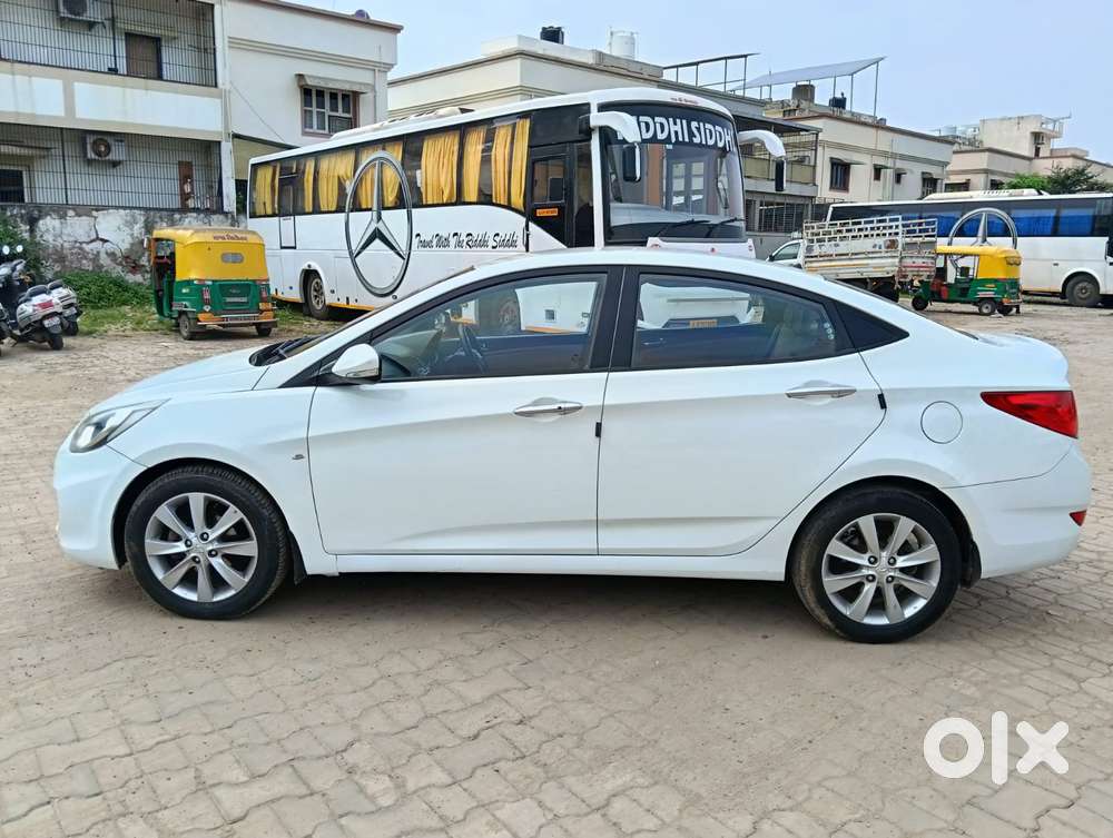 Hyundai Verna 1.6 Sx Crdi (o) At, 2013, Diesel