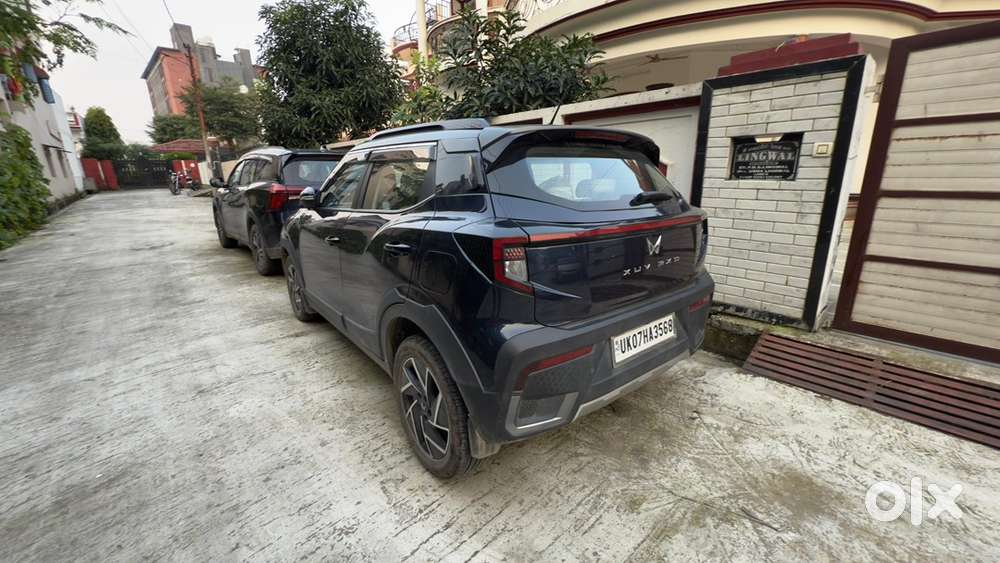 Mahindra Xuv 3xo 2025 Petrol 11000 Km Driven