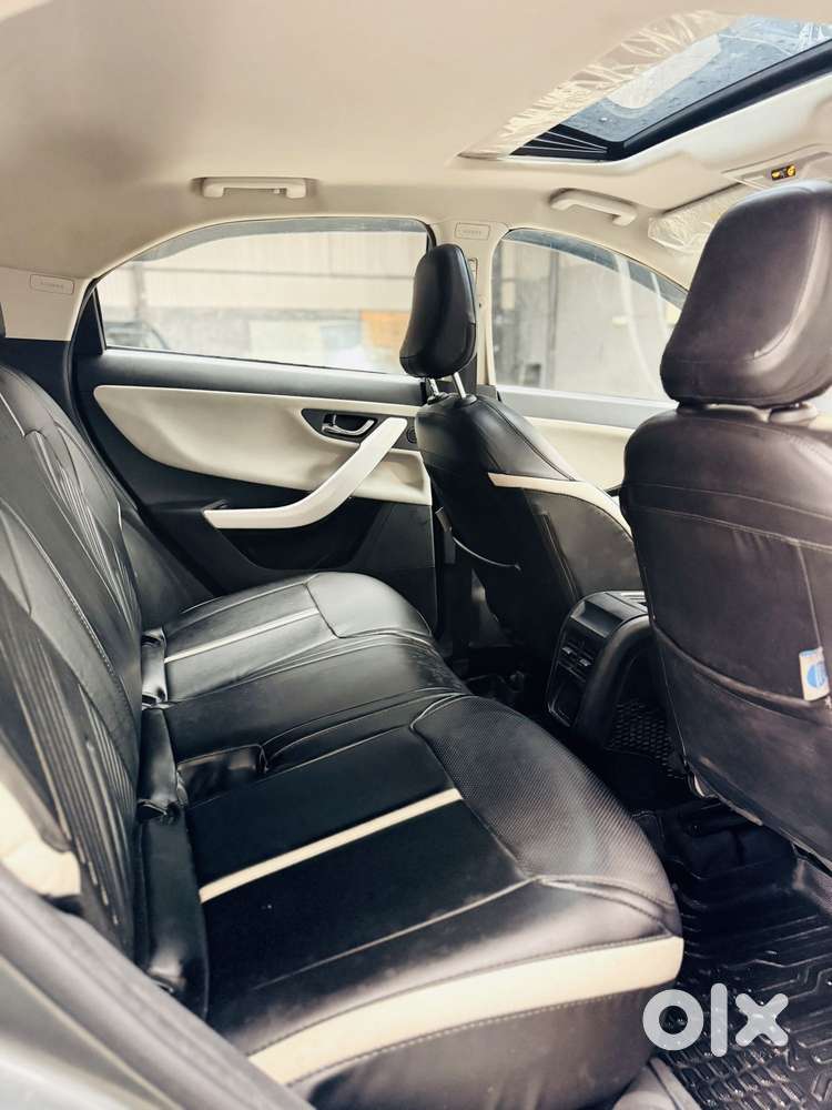 Tata Nexon Creative Plus S 1.2 Revotron Petrol 7dca, 2023, Petrol