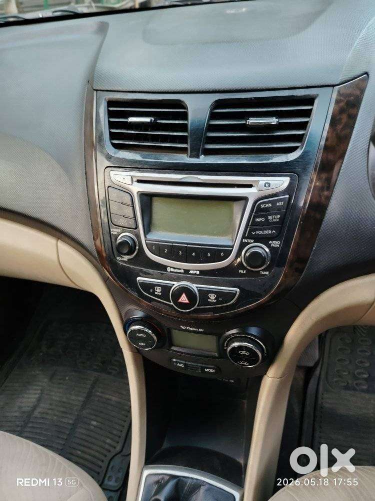Hyundai Verna Fluidic 1.6 Vtvt Sx, 2012, Petrol