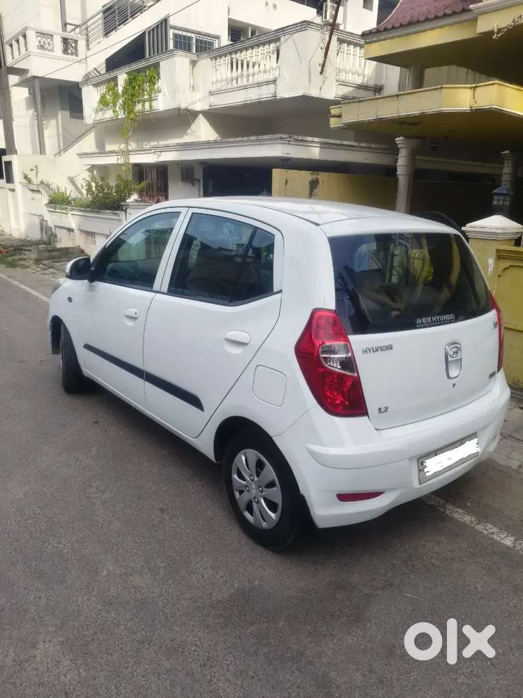 Hyundai I10 Magna 1.2 Solid Bs4 Engine 2011 Car