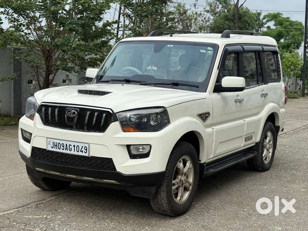 Mahindra Scorpio S10, 2017, Diesel