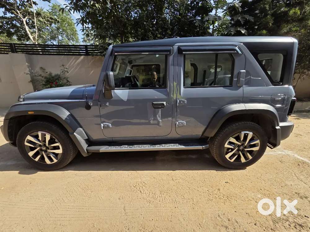 Almost New Thar Roxx Top Model