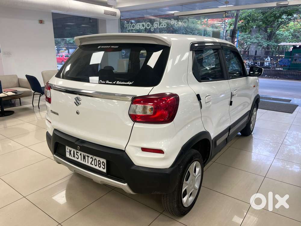 Maruti Suzuki S-presso Vxi Plus, 2022, Petrol