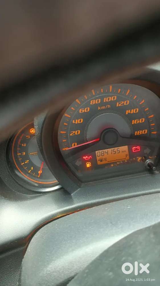 Honda Amaze 2014 Diesel Well Maintained.top End Model, 2 Air Bags.