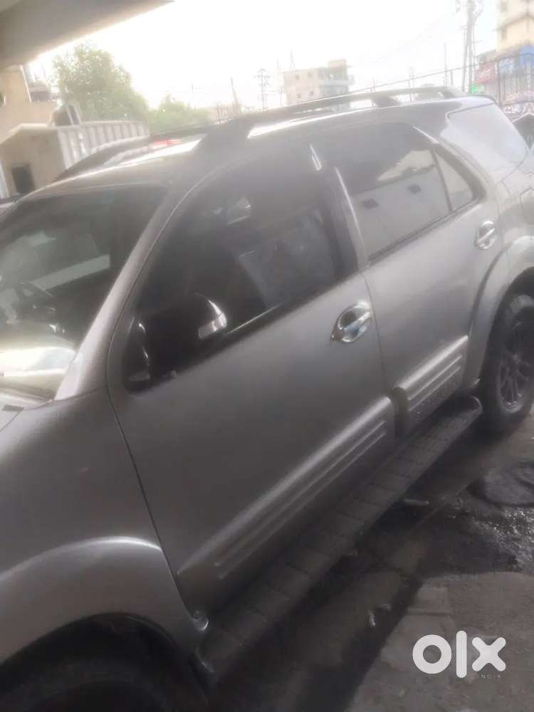 Toyota Fortuner Legender 2012 Diesel Manual