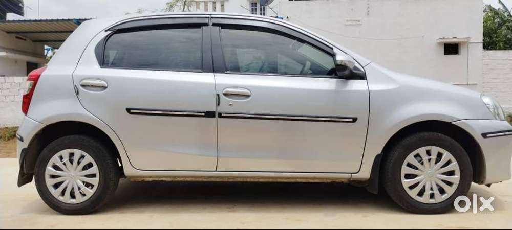 Toyota Etios Liva 2015