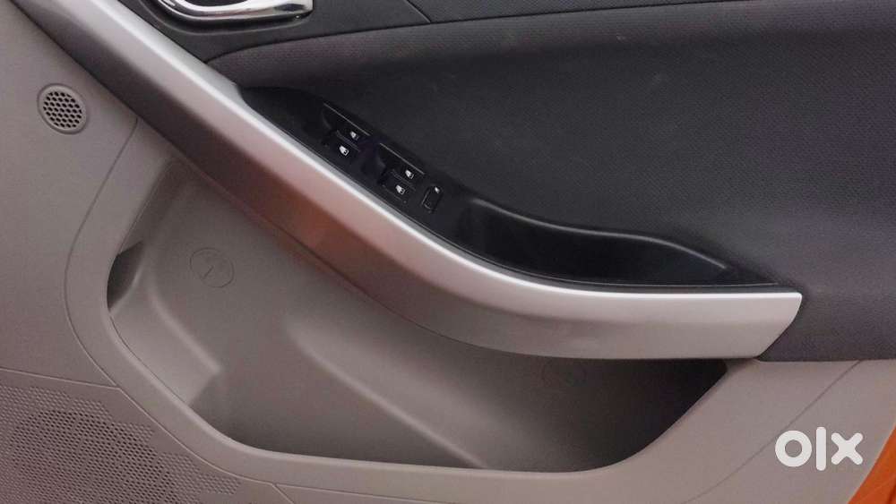 Tata Nexon 1.2 Revotron Xza Plus, 2018, Petrol