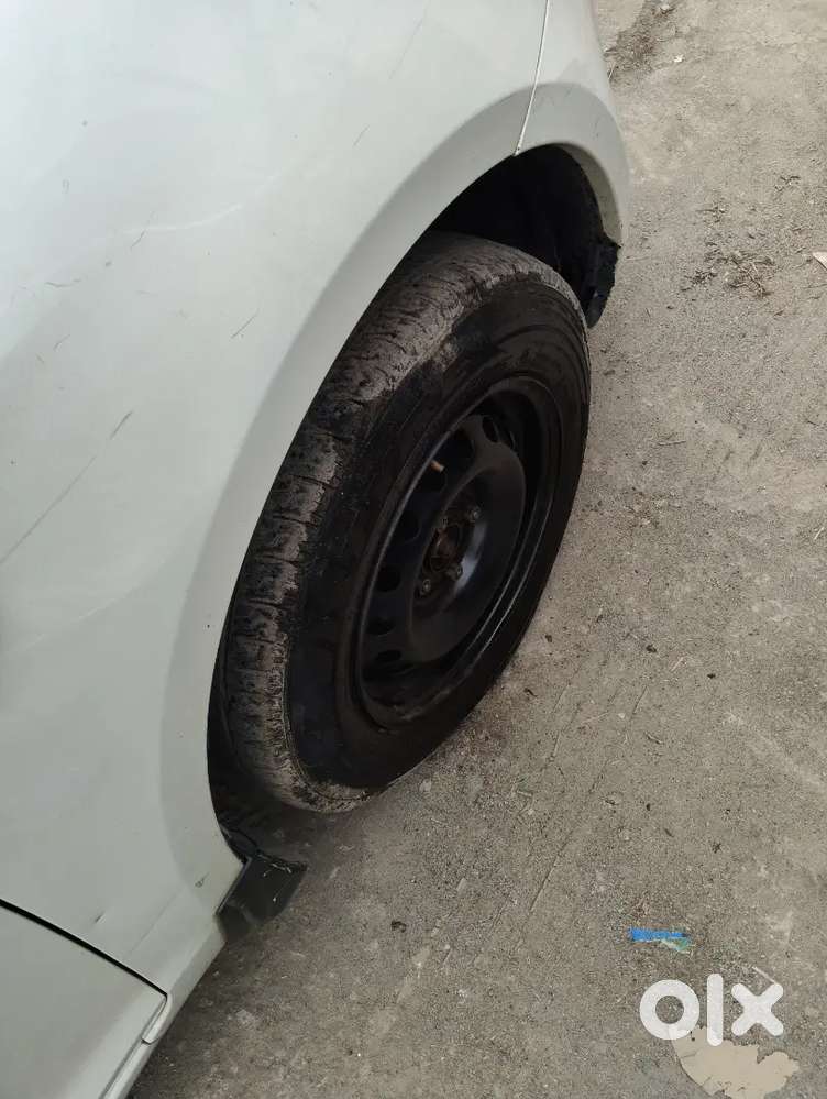 Maruti Suzuki Swift 2012