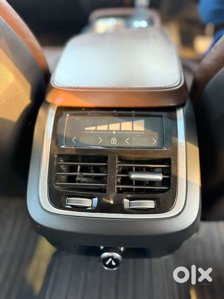 Volvo S90 D4 Inscription, 2018, Diesel