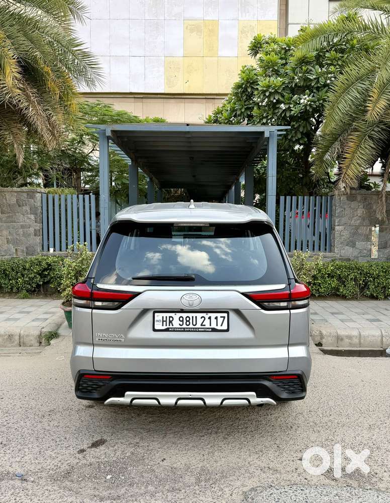Toyota Innova Hycross 2.0 Gx 7 Str, 2025, Petrol