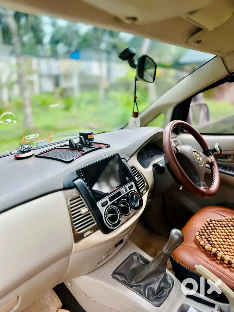 Toyota Innova .model 31/12/2009 G4.original Kerala