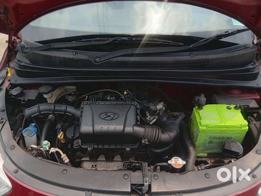 Hyundai I10 Sportz, 2015, Petrol