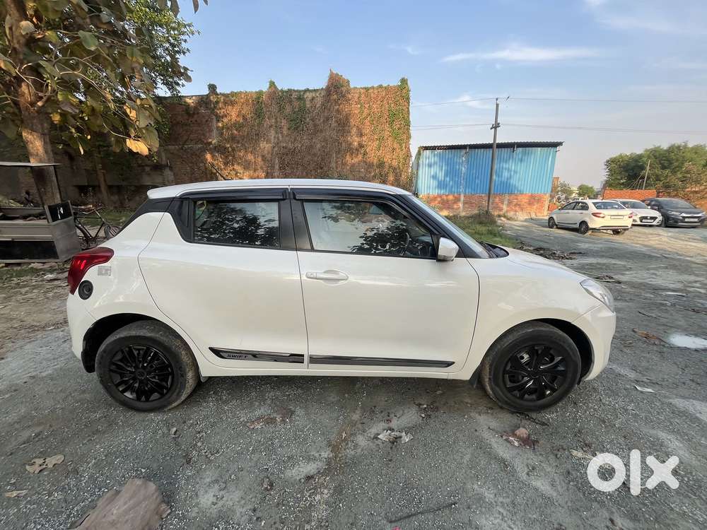 Maruti Suzuki Swift 2021-2024 Zxi Cng, 2023, Cng & Hybrids