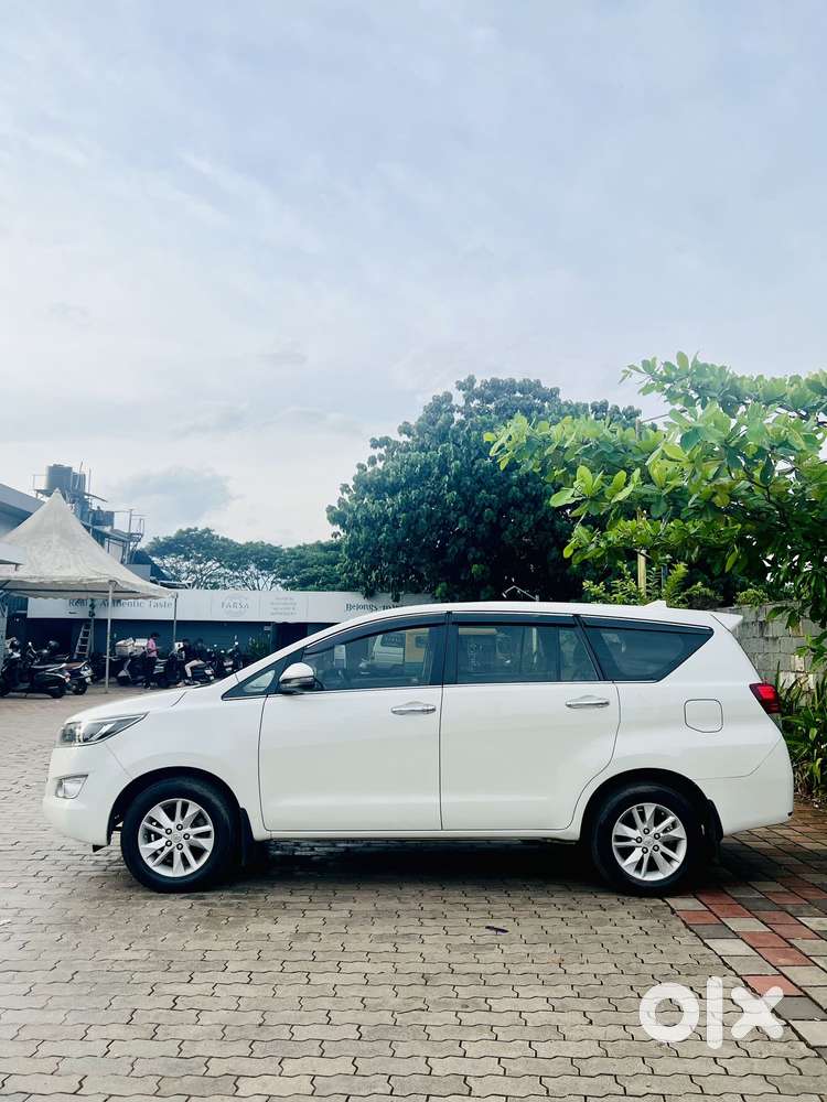 Toyota Innova Crysta 2.4 V 8 Str, 2020, Diesel