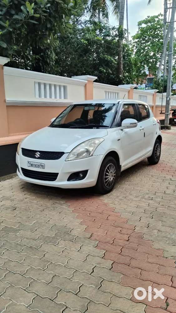 Maruti Suzuki Swift 2012