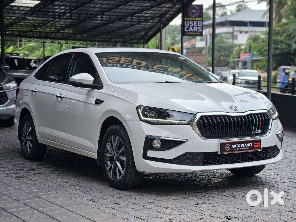 Skoda Slavia 1.0 Tsi Style, 2023, Petrol