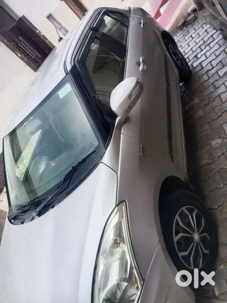 Maruti Suzuki Dzire 2013 Diesel 62000 Km Driven