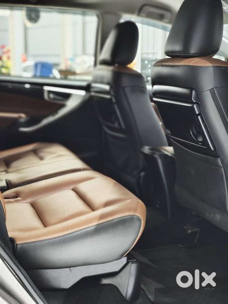 Toyota Innova Crysta 2.4 Vx Mt 8s, 2019, Diesel