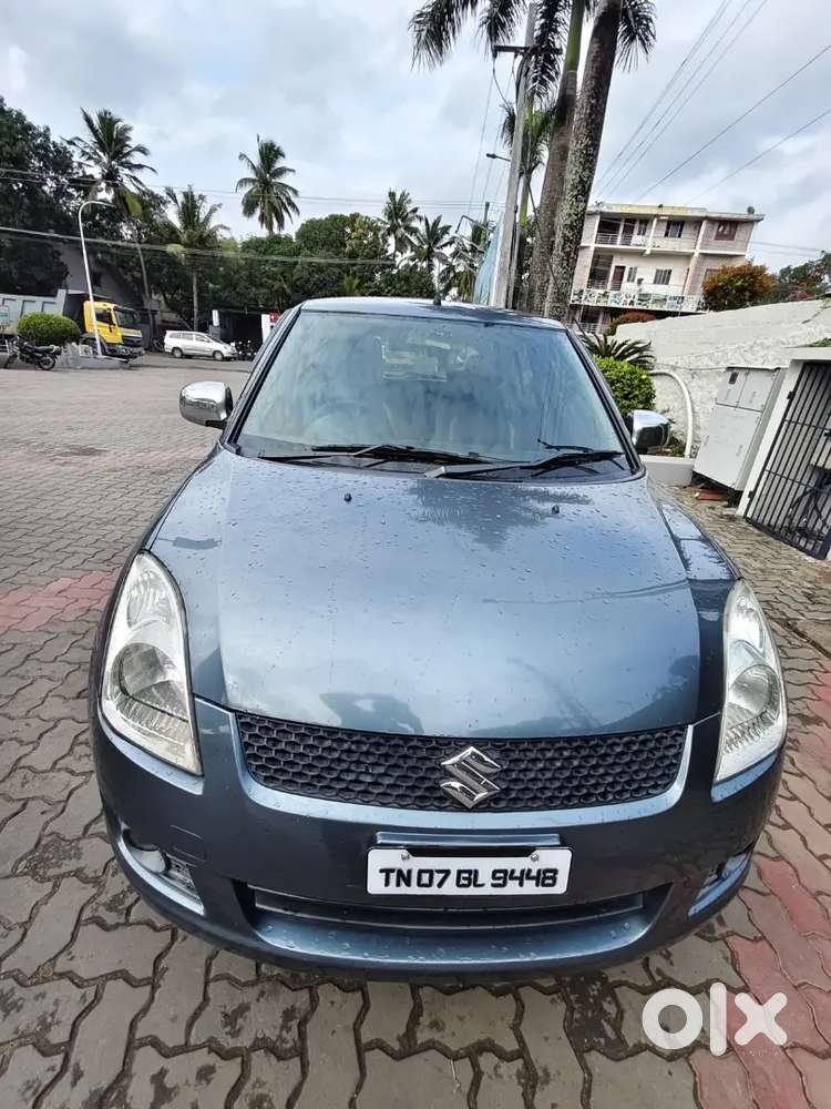Maruti Suzuki Swift 2011 Petrol Manual