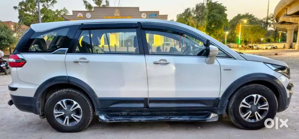 Tata Hexa 2.2 Xe 4x2 7 Str, 2017, Diesel