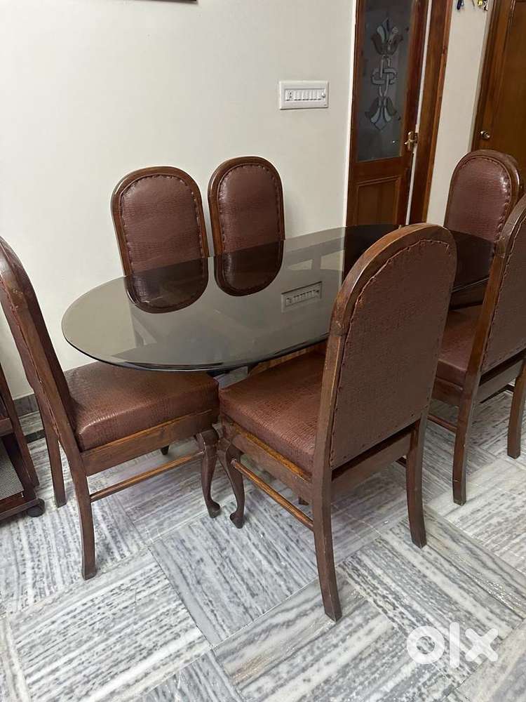 Dinning table