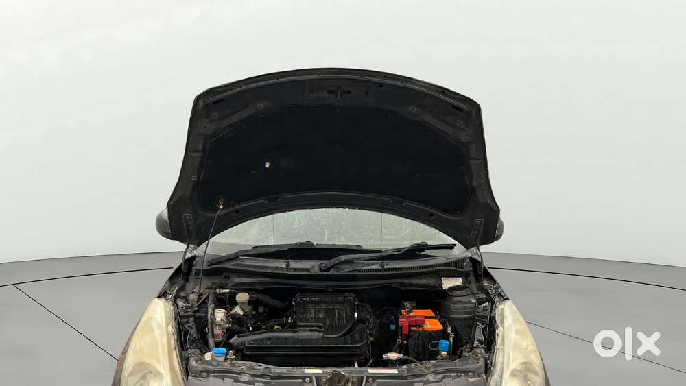 Maruti Suzuki Swift Lxi, 2017, Cng & Hybrids