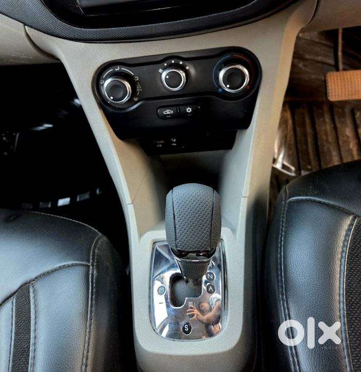 Tata Tiago 1.2 Revotron Xta, 2018, Petrol