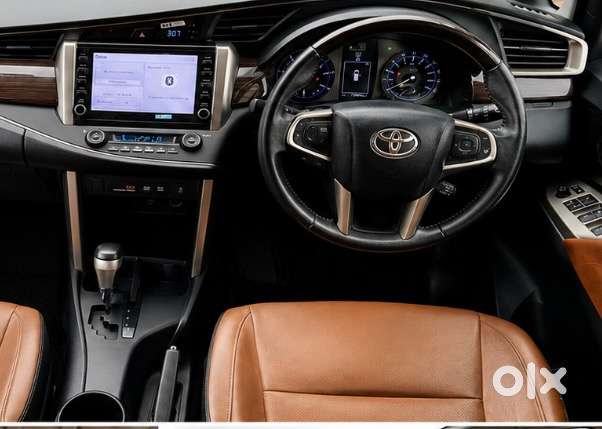 Toyota Innova Crysta 2022