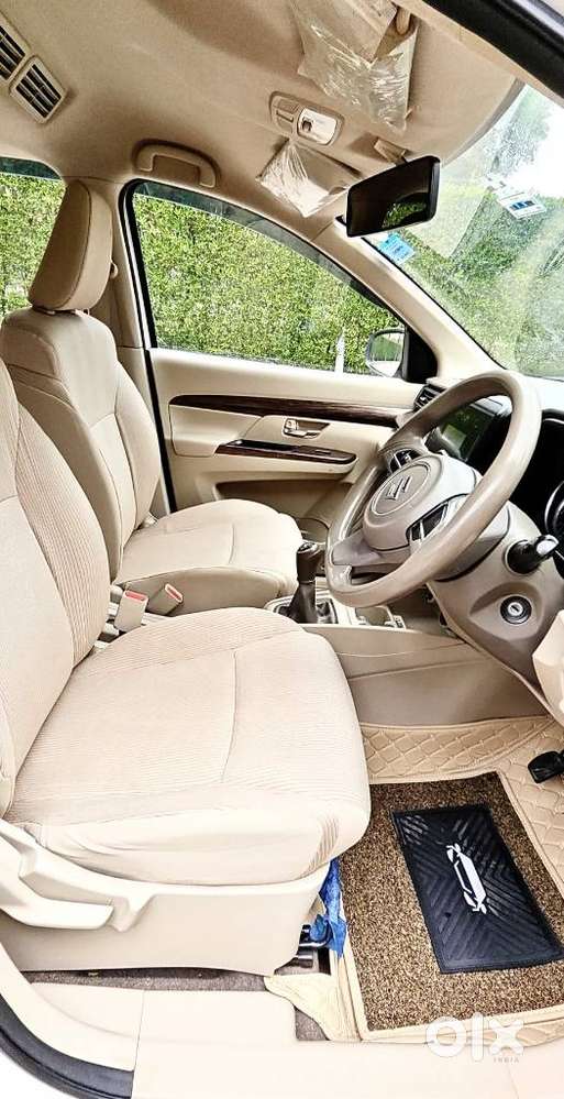 Maruti Suzuki Ertiga Vxi (o) Cng, 2022, Cng & Hybrids