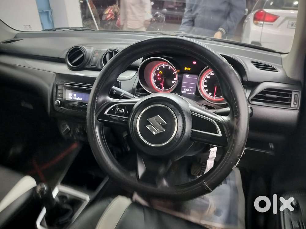 Maruti Suzuki Swift Vxi + Manual, 2018, Petrol