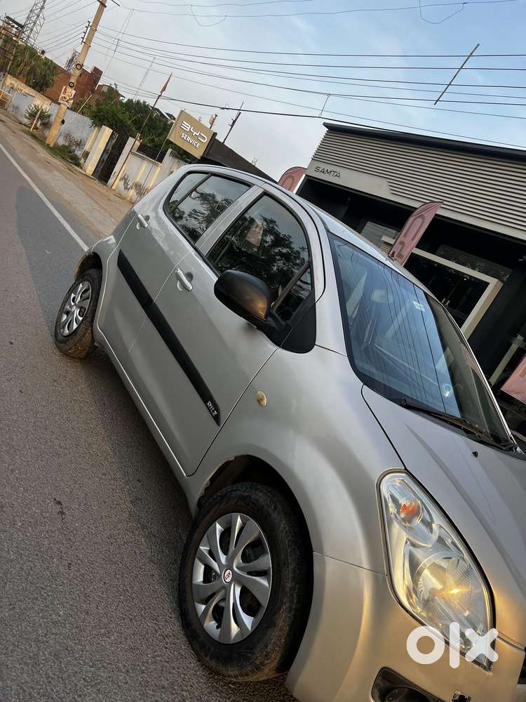 Maruti Suzuki Ritz Lxi, 2012, Petrol