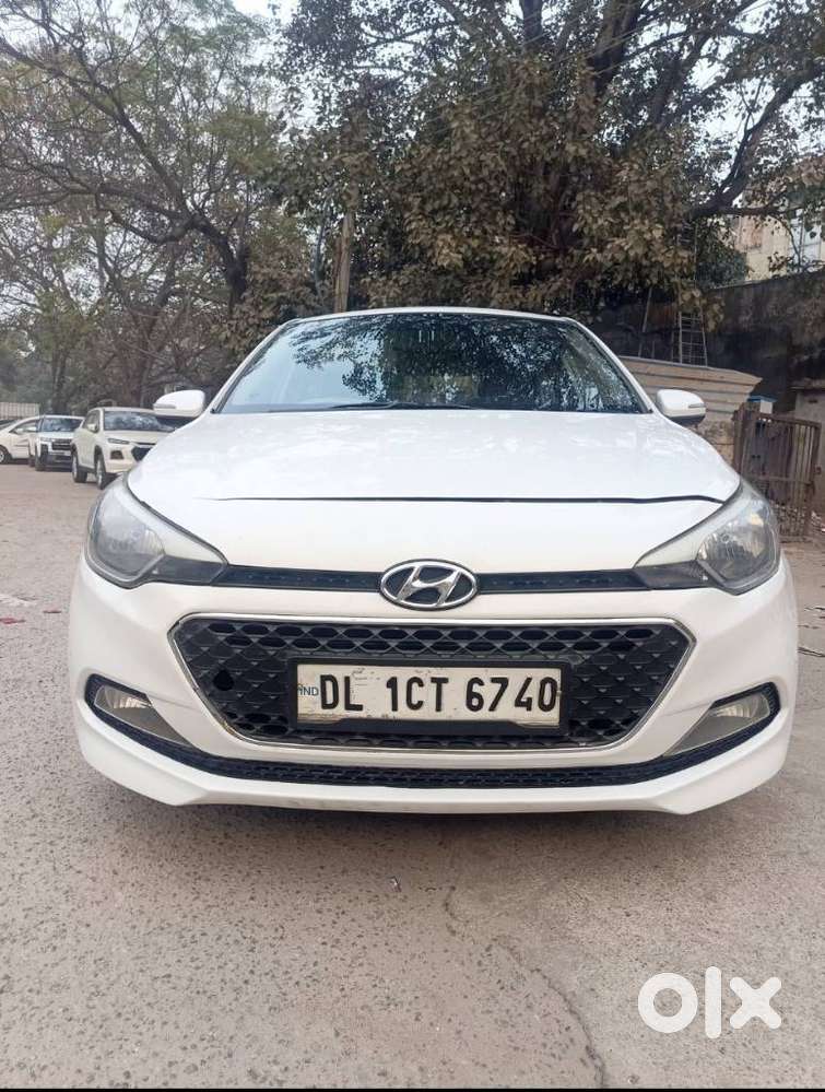 Hyundai Elite I20 Sportz (o) 1.2, 2015, Petrol