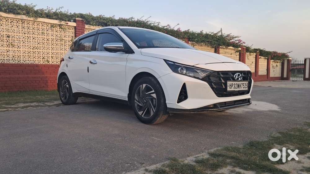 Hyundai New I20 1.2 Asta (o) Mt, 2023, Petrol