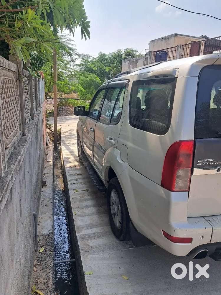 Tata Safari Storme Vx 2017