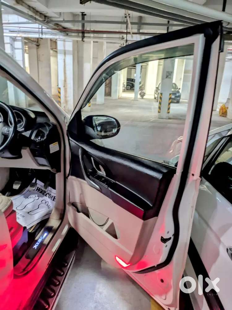 Mahindra Xuv500 2016 Diesel 55000 Km Driven