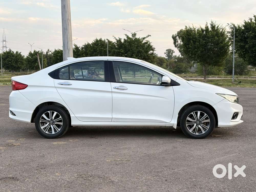 Honda City V Mt Exclusive, 2020, Petrol