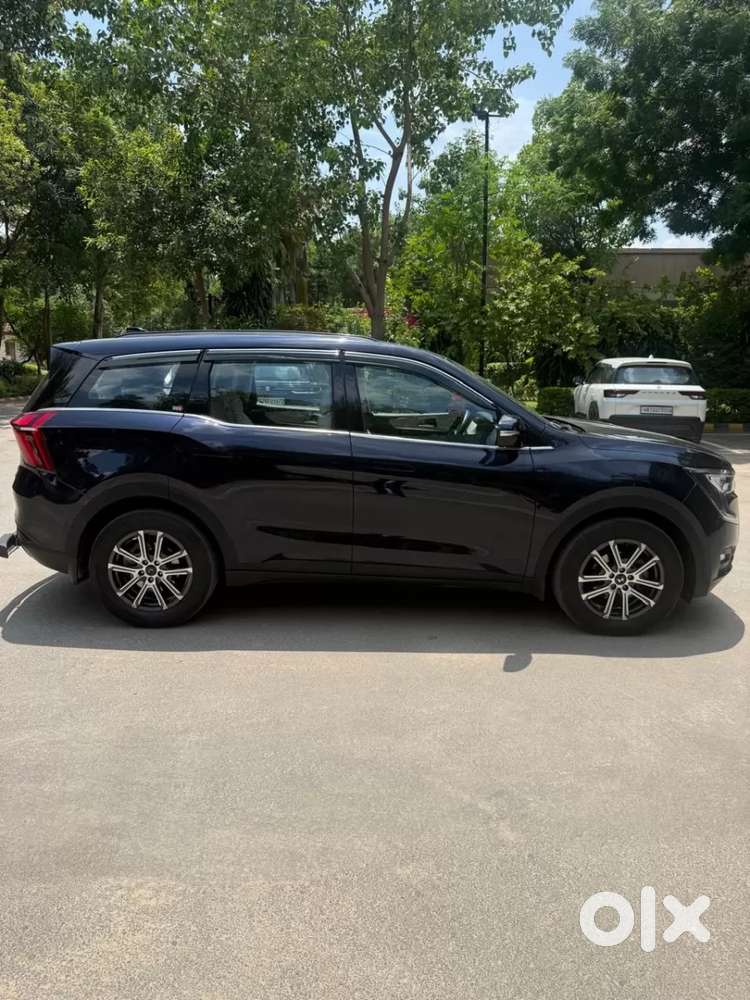 Mahindra Xuv700 2.2 Ax 7 Diesel At Str Awd, 2025, Diesel