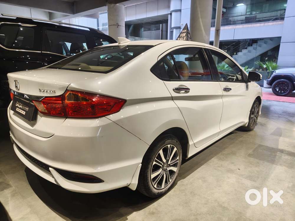 Honda City I-vtec V, 2017, Petrol