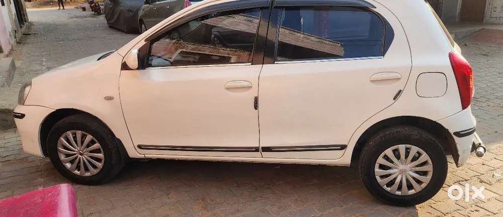 Toyota Etios Liva 2012 Diesel 67000 Km Driven