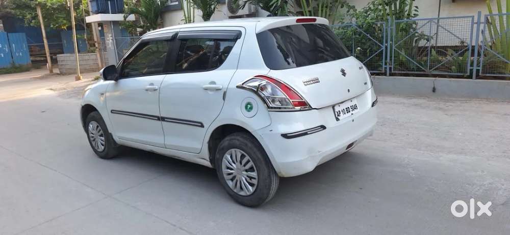 Maruti Suzuki Swift Vxi, 2013, Petrol